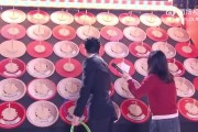 不愧是电竞小子！吴磊在微博套圈活动时直接选了Bin的御用鼠标！